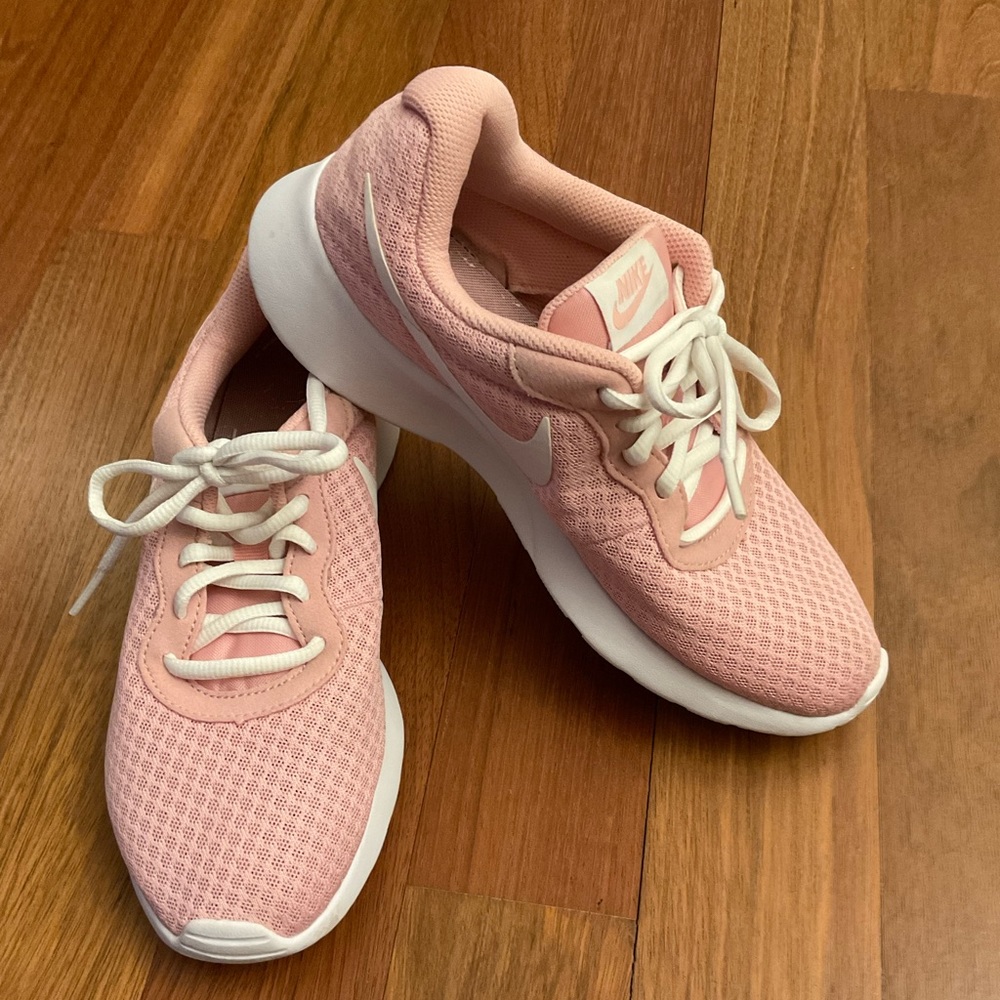 Pink Nike size 7 athletic shoes